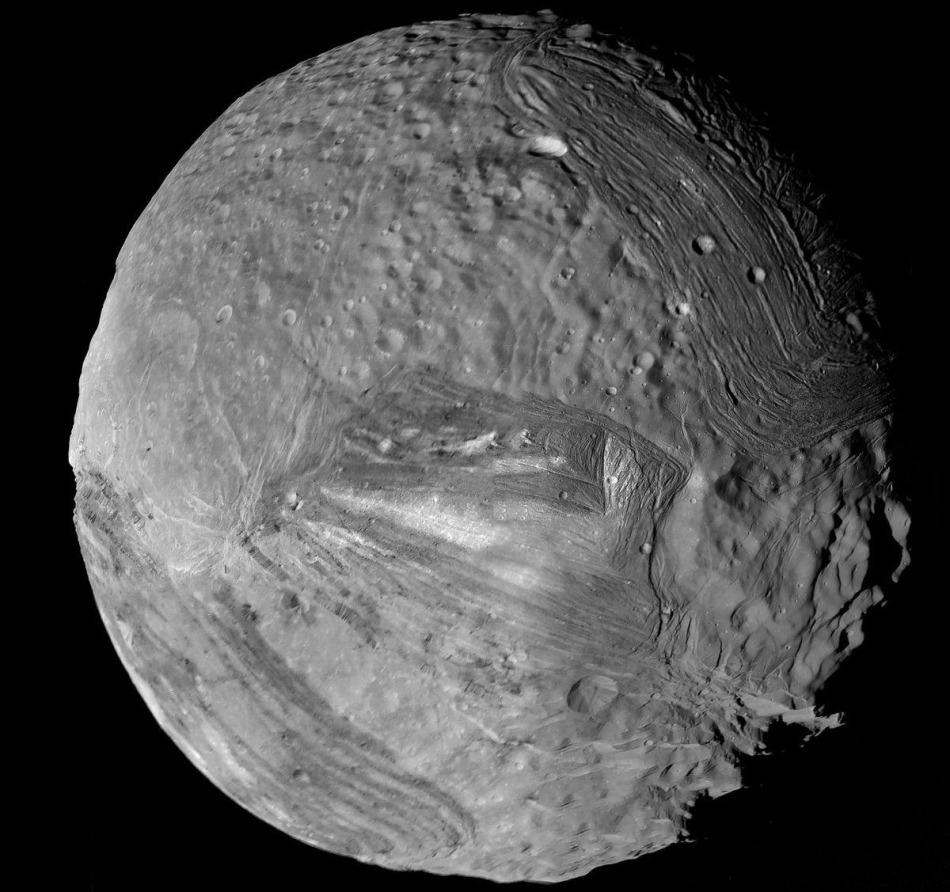 Спутник Урана - Миранда
