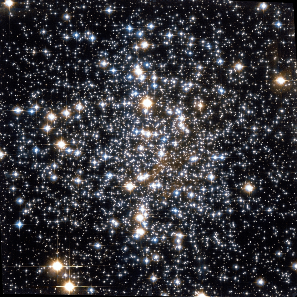 Фото звёздного скопления М4